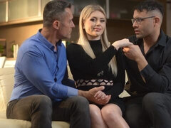 18 летние, Большая жопа, Большой член, Блондинки, Минет, Собачьи, Натуральные сиськи, Молоденькие