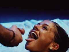 오랄섹스, 사정 샷, 깊은목구멍, 더블 삽입, 그룹, 다른 인종간의, 키스, 자연의 가슴