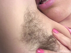 Κώλος, Μελαχροινή, Μαλλιαρός, Δαντέλα, Θηλές, Τατουάζ