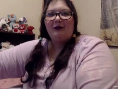 Amateur BBW Dee Hollows Fucks Her Boyfriend in Homemade Porn - Blowjob & Doggystyle