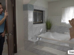 Anal, Stora tuttar, Långt ner i halsen, Rimjobb, Shemale