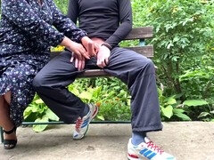 Kont naar mond, Grote kont, Mollig, Man die toekijkt, Sperma shot, Rijpe lesbienne, Moeder, Stiefmoeder