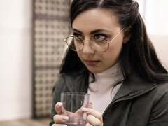 Popó, Cumizás, Gesztenyebarna, Poharak, Szőrös, Természetes mellek, Tini, Begyek