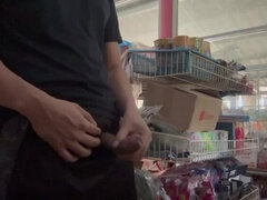 Asiatique, Grosse bite, Tir de sperme, Masturbation, Public, Solo, Thaïlandaise