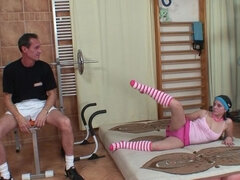 나이든, 청소년