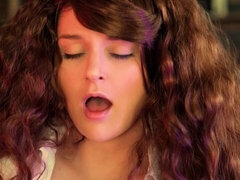 Hatalmas hátsó, Tekintélyes didik, Ujjazás, Iskolás lányka, Vékony, Egyedül, Sztrippelés, Tini