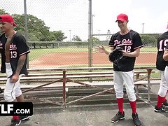 茶髪の, 衣服着たままセックス, エロ熟女, Hd, 巨大, 淫乱熟女, オマンコ, スポーツ