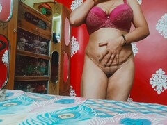 Ample white fun bags of Desi Pallavi Bhabhi caught getting off in close-up