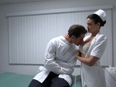 Stor kukk, Store pupper, Brunette, Sperm skott, Hd, Milf, Sykepleier, Strømper