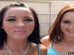 Pik sutte, Brunette, Sædskud, Røvhåret, Trekant