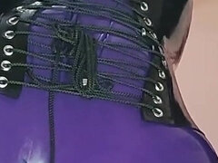 Amatör, Stor stjärt, Stora tuttar, Otrohet, Hemmafru, Latex, Piercing, Fru