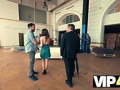 Brunette brune, Hd, Criant, Nénés