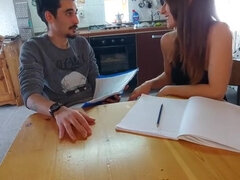 Student 18+ Lets Herself Be Fucked By The Teacher On Condition That She Is Flooded