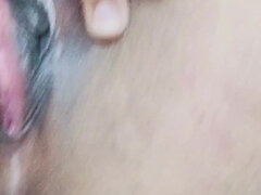Gros cul, Conversation vulgaire, Doigter, Fait maison, Masturbation, Mamelons, Public, Adolescente