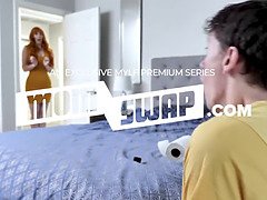 Velika rit, Evinja, Velika, Latinka, Samozadovoljevanje, Milf, Orgazem, Solo