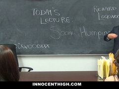 Kukk suging, Brunette, Skole, Sperm skott, Bakfra, Hardcore, Uskyldig, Lærer