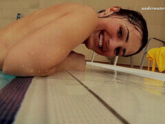 Bad, Bikini, Im freien, Pool, Öffentlich, Russisch, Erotischer film, Titten