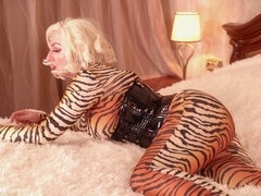 Beautiful milf, mummy, luxurious