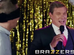 Κώλος, Μεγάλος πούτσος, Μεγάλα βυζιά, Ξανθιά, Πούτσος, Πραγματικότητα, Ρώσος, Ο γιος