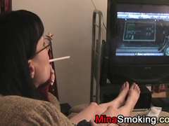 Smoking and gaming girlfriend