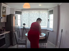 Amatør, Stor rumpe, Brunette, Hæler, Moden, Kort hår, Alene, Strømper