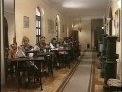 18 jaar, Universiteit, Italiaans, Orgie, Lerarin, Oud