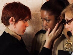 指いじり, キス, オナニー, オマンコ, ペニスバンド, ストリッピング, ティーン, オッパイの