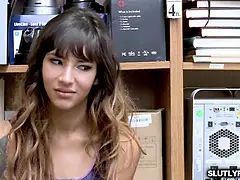 Pompino, Da dietro, Hd, Leccata, Mostro, Tette naturali, Figa, Ragazza