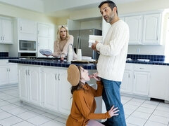 Rumpe, Brunette, Dype svelg, Pikk, Runke, Hardcore, Tabu, Pupper