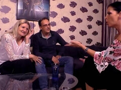 큰 음경, 큰 가슴, 금발의, 오랄섹스, 닫다, 사정 샷, 하드코어, 쓰리섬