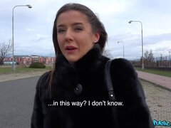 Rumpa, Doggystyle, Fingering, Naturliga tuttar, Utomhus, Offentlig, Fitta, Tuttar