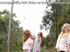 Peitos grandes, Loiroa, Lésbica, Nuas, Ao ar livre cartaz de rua outdoor, Público, Ruivoa, Filho