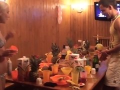 Blond, Pijpbeurt, Bruinharig, Sperma in gezicht