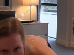 Sucer une bite, Éjaculer dans la bouche, Conversation vulgaire, Européenne, Lingerie, Mère que j'aimerais baiser, Pov