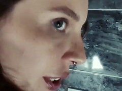 Amatör, Stjärt mot mun, Stor stjärt, Avsugning, Otrohet, Pov, Grov, Tatuering