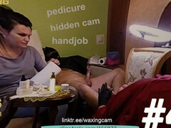 Nainen pukeissa mies alasti, Spermashotti, Kyrpä, Jalat, Hanskat, Käsihoito, Hd, Kotitekoinen