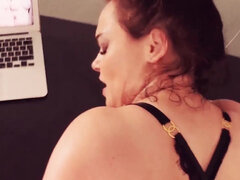 Большие сиськи, Минет, Брюнетки, Грязь, Сперма на лице, Милф, На публике, Реалити