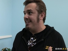 Store bryster, Brunette, Komme på ansigtet, Give finger, Mor jeg gerne vil kneppe, Mor, Piercing, Fisse