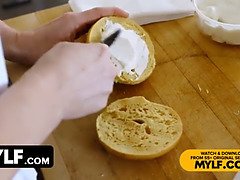 Veľký zadok, Veľké kozy, Kuřba, Brunetka, Podvádzanie, Fetiš, Milf  mčbp, Jazdectvo