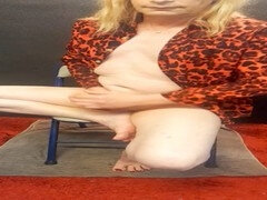 Grande cazzo, Bionda, Piedi, Lavoro di piedi, Masturbazione, Donna con pene