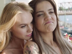 Popó, Ujjazás, Csókolózás, Leszbikus, Maszti, Nuni, Tetkó, Tini