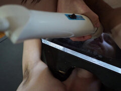 Weibliche domination, Handjob, Milf