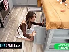 18 éves, Krémes süti, Kézimunka, Hd, Nuni, Zoknik, Tini, Begyek