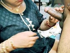 18 let, Amatéři, Teta, Velké péro, Stříkání spermatu, Manželka v domácnosti, Indické, Nevlastní máma