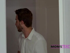 Družina, Majhen, Mačeha, Tabu, Najstnice, Trojček