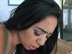 Yoga Nympho Gets A Facial 1 - Spic Sex Tapes