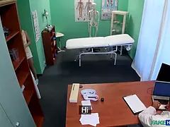 Blondinka, Fafanje, Notranji izliv, Hd, Pošast, Orgazem, Kričal, Najstnice