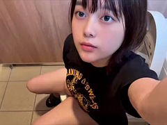 Leie, Asiatisch, Tussi, Fingern, Japanische massage, Masturbation, Solo, Titten
