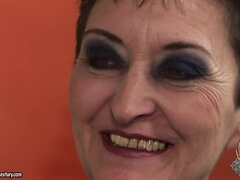 フェラチオ, 茶髪の, イマラチオ, 顔射, お婆さん, Hd, オナニー, 熟年