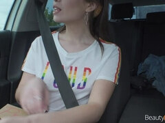 Kuřba, Brunetka, Na tvár, Hd, Výprask, Z pohľadu účastníka, Pička, Teenka